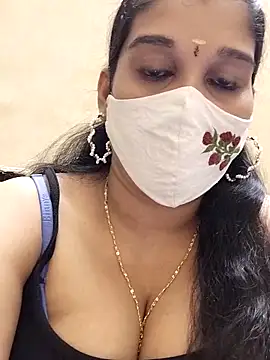 Snapshot of amelia-rani chatting on 06.16.26 amelia-rani online show from 06.16.26