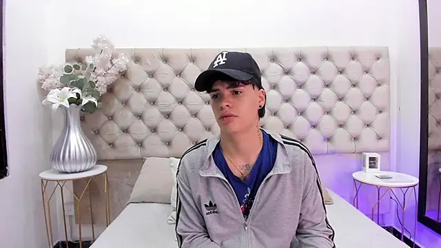 BenitoSaenz online show from 11.05.25