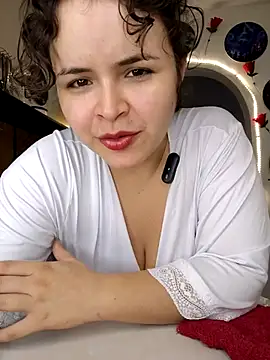 Snapshot of SeleneLuminari8 chatting on 04.29.26 SeleneLuminari8 online show from 04.29.26