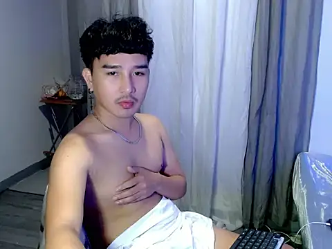 Snapshot of cute_richard24 chatting on 06.27.26 cute richard24 online show from 06.27.26