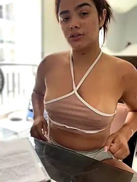 Kaily Sweet16 online show from 09.29.25