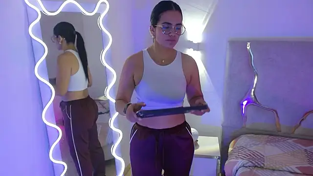 Rosalind tay online show from 01.09.26