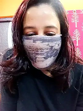 Hotpuja25 online show from 02.12.26