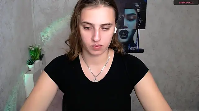 AmandaDimond  online show from 09.22.25