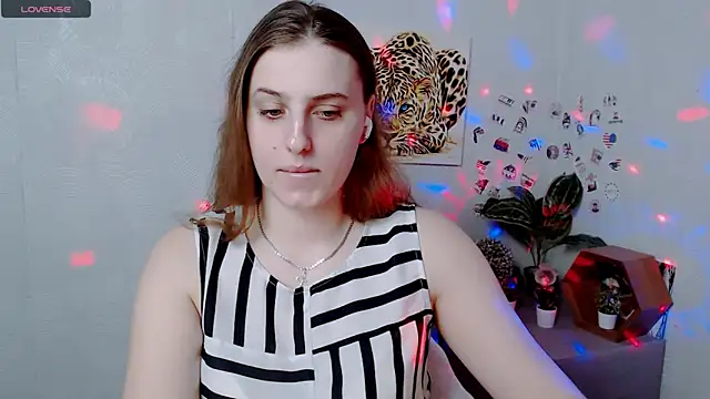 AmandaDimond  online show from 02.21.26