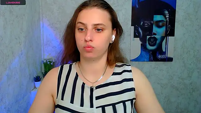 Snapshot of AmandaDimond_ chatting on 05.13.26 AmandaDimond online show from 05.13.26