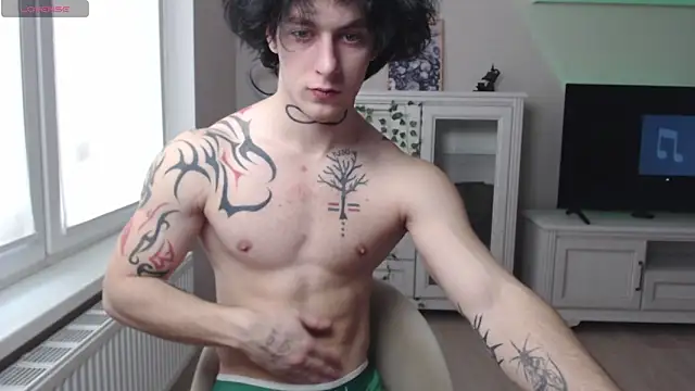 Snapshot of Brendan__Piks chatting on 03.05.26 Brendan Piks online show from 03.05.26