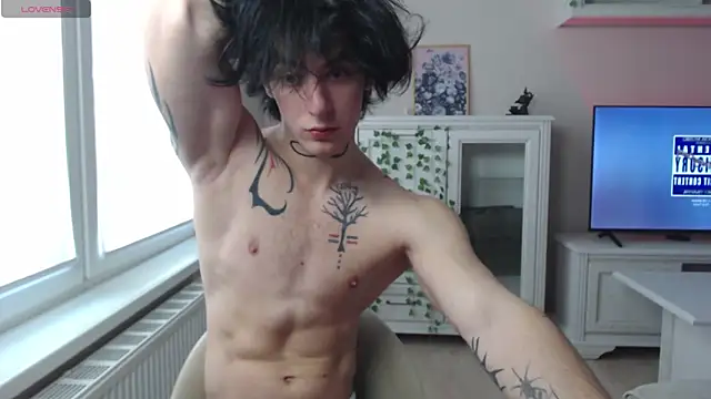 Snapshot of Brendan__Piks chatting on 03.18.26 Brendan Piks online show from 03.18.26