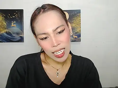 Savanna White online show from 11.24.25