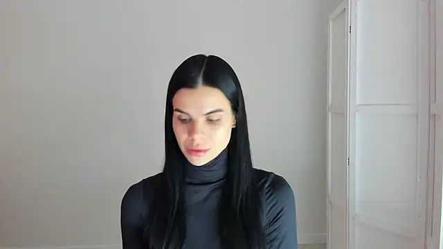Snapshot of Amelisweett chatting on 10.18.25 Amelisweett online show from 10.18.25