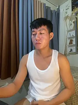 Snapshot of xshyboyx chatting on 02.05.26 xshyboyx online show from 02.05.26