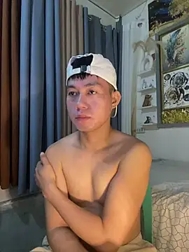 Snapshot of xshyboyx chatting on 02.26.26 xshyboyx online show from 02.26.26