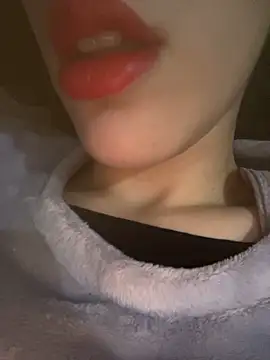 Mimisixo online show from 11.20.25