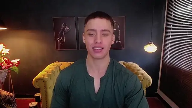 Snapshot of deivid_parker chatting on 04.20.26 deivid parker online show from 04.20.26