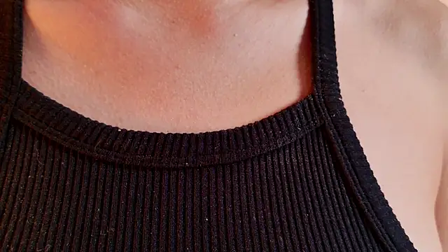 ambar rosse25 online show from 11.30.25