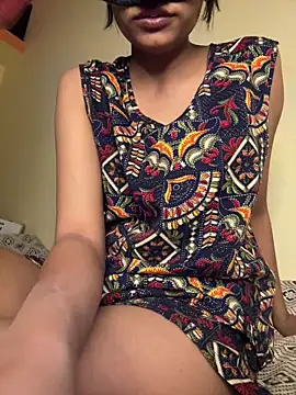 Snapshot of sony_cutie chatting on 04.18.26 sony cutie online show from 04.18.26