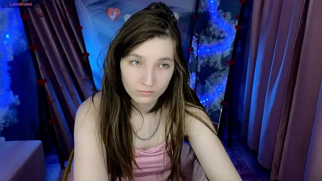 Snapshot of Mia_Myles chatting on 02.15.26 Mia Myles online show from 02.15.26