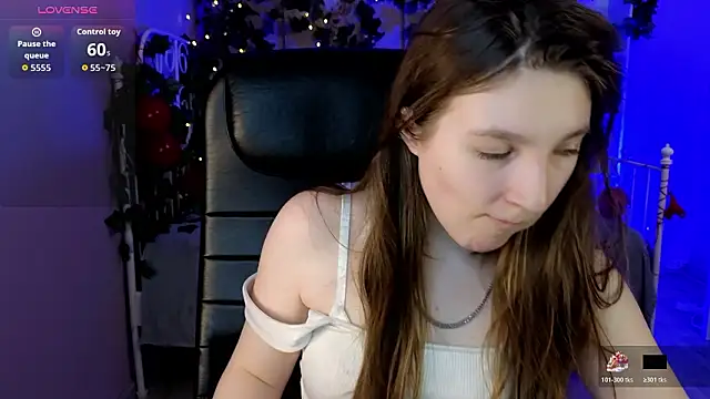 Snapshot of Mia_Myles chatting on 02.17.26 Mia Myles online show from 02.17.26