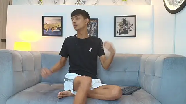 PRETTY SEX1 online show from 12.18.25