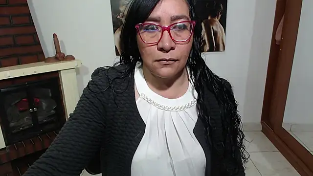 Grace mature milf online show from 09.09.25