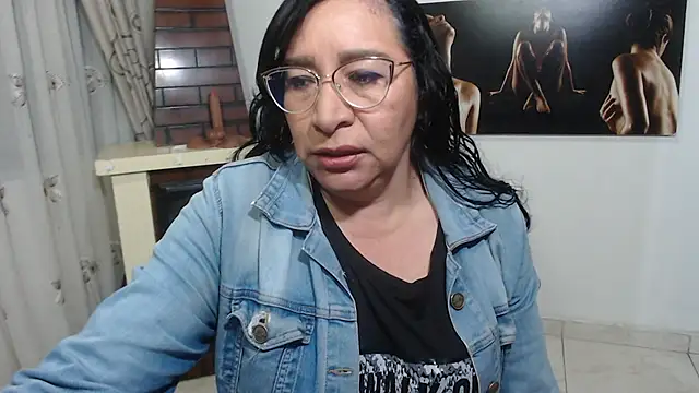 Grace mature milf online show from 10.15.25