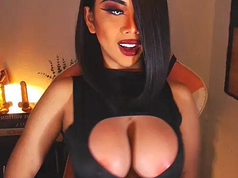 KarlaFrost online show from 11.28.25