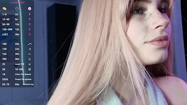 PieraMarch online show from 10.21.25