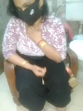 dolly 009  online show from 11.13.25