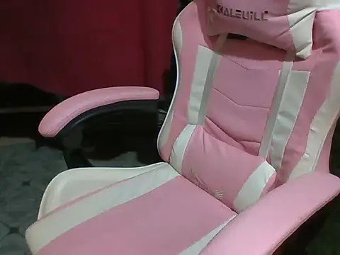 petite sexy21 online show from 02.25.26