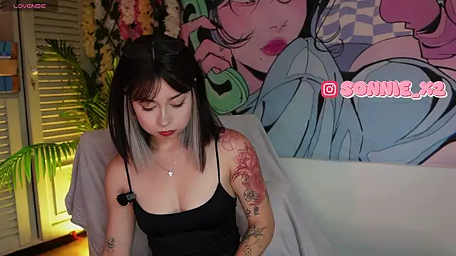 Snapshot of Sonnie_mami chatting on 06.17.26 Sonnie mami online show from 06.17.26