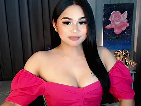 Snapshot of Candice_cummer chatting on 06.20.26 Candice cummer online show from 06.20.26