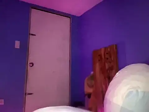 SassaLilly online show from 04.13.26