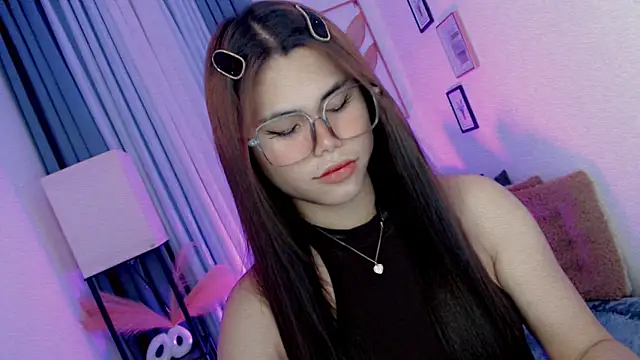 PrettyBlythes TS online show from 04.23.26