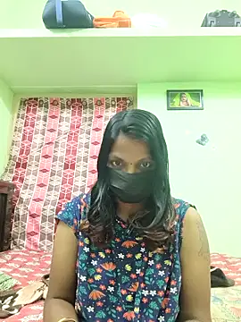 Snapshot of Tamil_Ishu chatting on 12.02.25 Tamil Ishu online show from 12.02.25