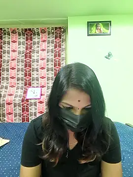 Snapshot of Tamil_Ishu chatting on 01.16.26 Tamil Ishu online show from 01.16.26