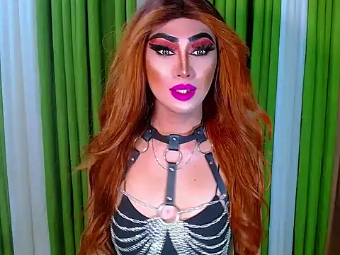 Snapshot of Queen_yasii_88 chatting on 09.22.25 Queen yasii 88 online show from 09.22.25