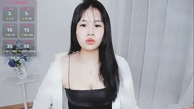 -Rose-Lucky- online show from 11.03.25