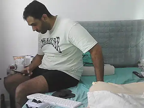 morenocabro10 online show from 04.21.26