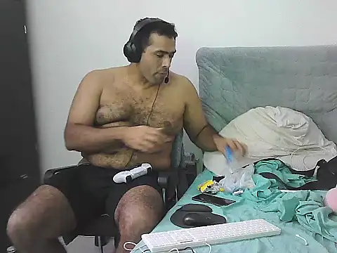 morenocabro10 online show from 04.22.26