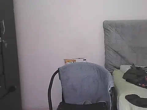 morenocabro10 online show from 05.13.26