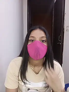 Snapshot of Cute_Rakhi8 chatting on 05.22.26 Cute Rakhi8 online show from 05.22.26