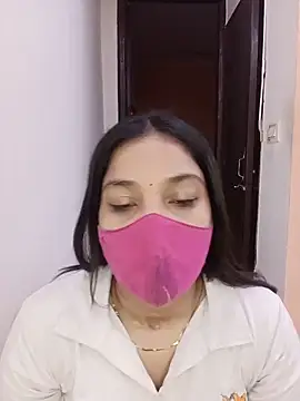 Snapshot of Cute_Rakhi8 chatting on 06.23.26 Cute Rakhi8 online show from 06.23.26