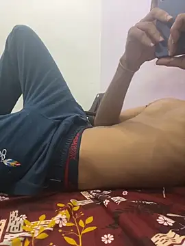 Snapshot of funny_sexxx chatting on 09.15.25 funny sexxx online show from 09.15.25