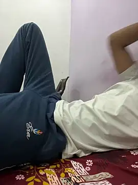 Snapshot of funny_sexxx chatting on 09.18.25 funny sexxx online show from 09.18.25