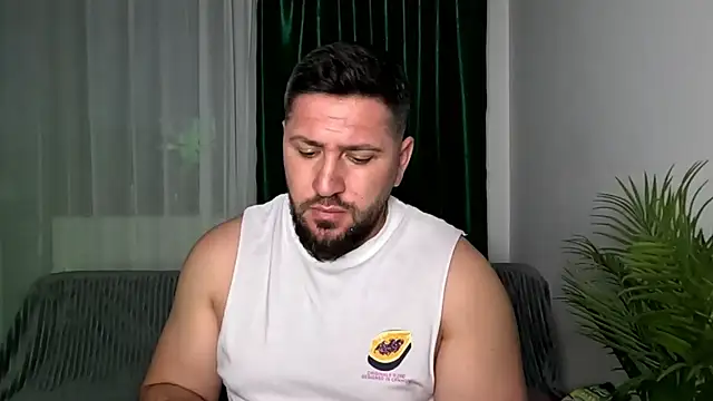 Gold Alpha Boy online show from 05.11.26