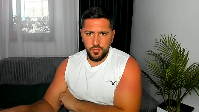 Gold Alpha Boy online show from 07.12.26