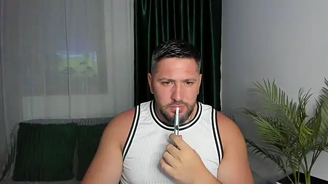 Gold Alpha Boy online show from 07.18.26