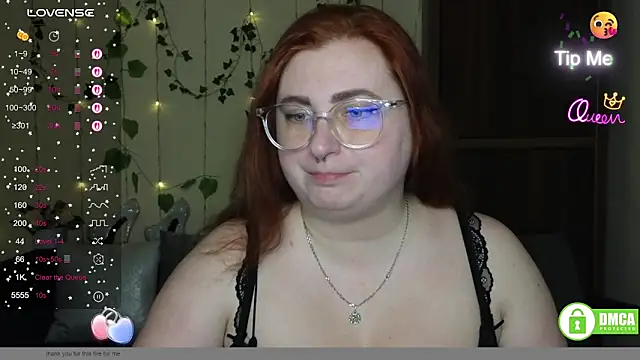 Snapshot of Alicia_love00 chatting on 03.08.26 Alicia love00 online show from 03.08.26