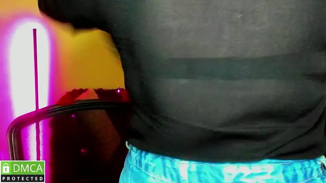 Snapshot of Alicia_love00 chatting on 03.09.26 Alicia love00 online show from 03.09.26