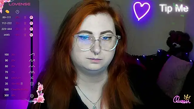 Snapshot of Alicia_love00 chatting on 03.30.26 Alicia love00 online show from 03.30.26